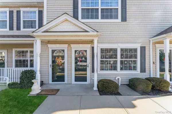 Valley Stream, NY 11580,1207 Willow LN