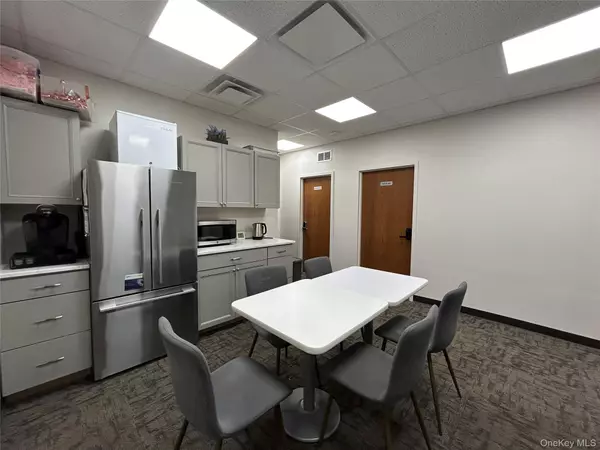 Valley Stream, NY 11580,5 Sunrise PLZ #Suite 207