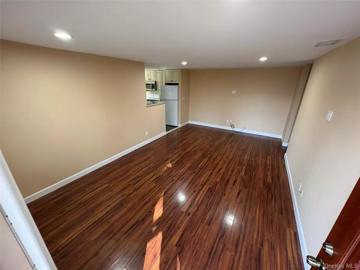 Port Jefferson Station, NY 11776,12 Sagamore Hills DR