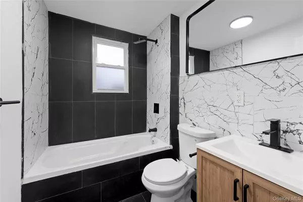 Cambria Heights, NY 11411,23318 118th AVE