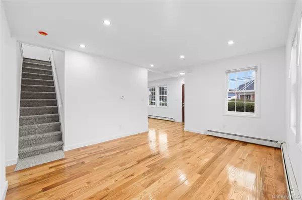 Cambria Heights, NY 11411,23318 118th AVE