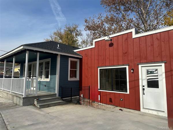 32 Western AVE #Suite 2 (blue building), Marlboro, NY 12542