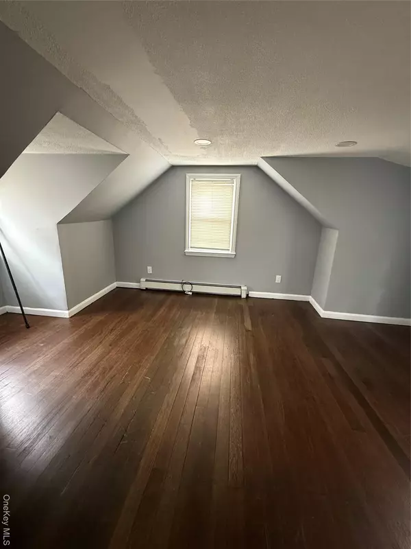 Central Islip, NY 11722,345 Elmore ST