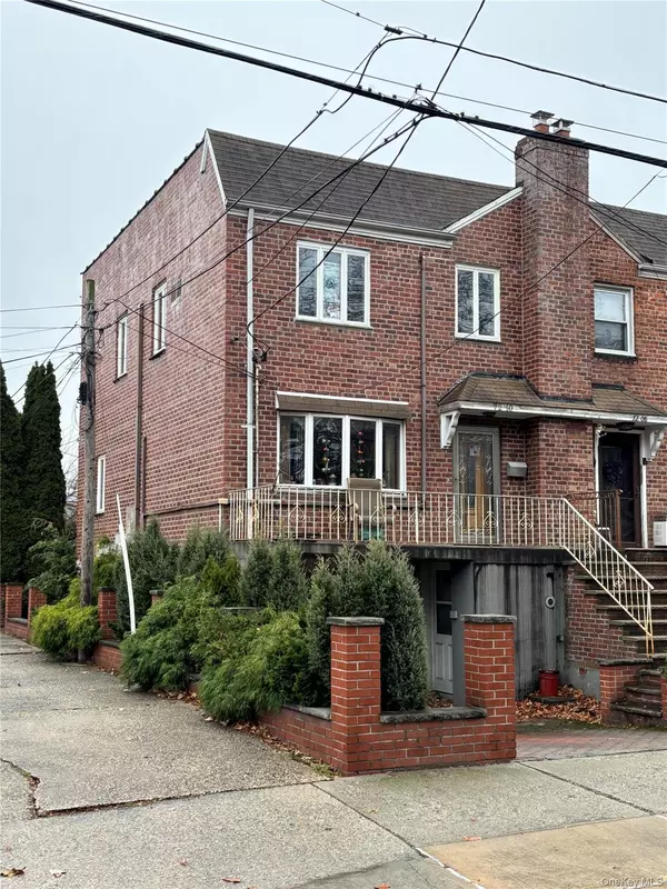 Middle Village, NY 11379,7210 Juniper BLVD