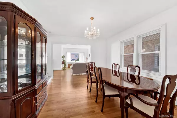 Yonkers, NY 10704,34 King AVE