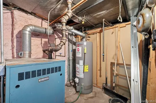 Ridgewood, NY 11385,2015 Menahan ST