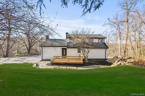 West Harrison, NY 10604,144 Old Lake ST