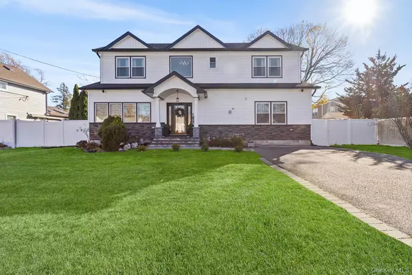 West Babylon, NY 11704,166 17th ST