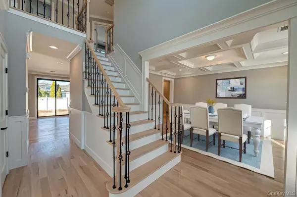 Bellmore, NY 11710,1012 Olympia RD