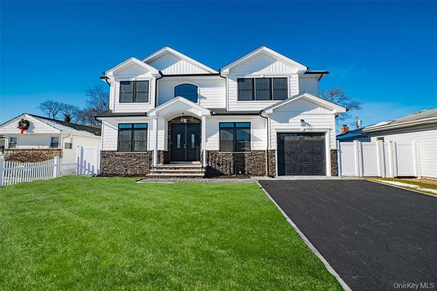 1012 Olympia RD, Bellmore, NY 11710