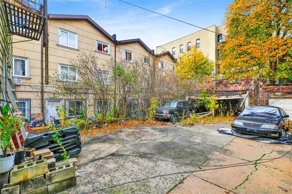 Brooklyn, NY 11233,443 Marion ST