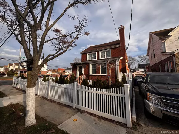 Cambria Heights, NY 11411,11601 221st ST