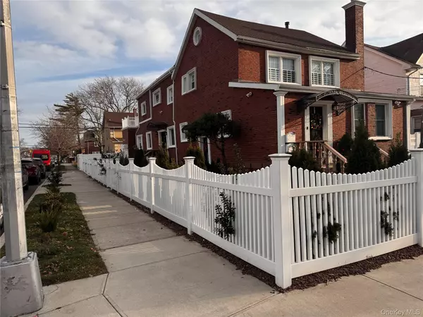 Cambria Heights, NY 11411,11601 221st ST