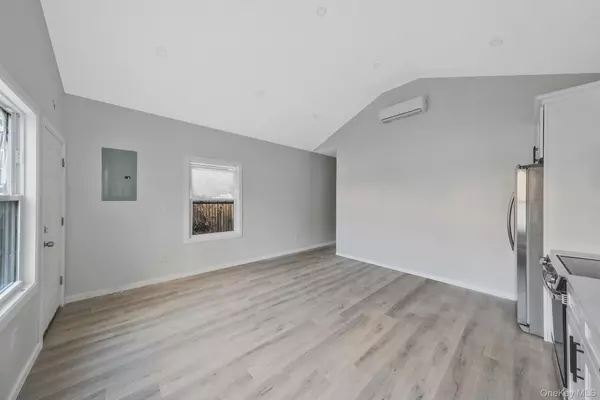 Brooklyn, NY 11208,224 Amber ST