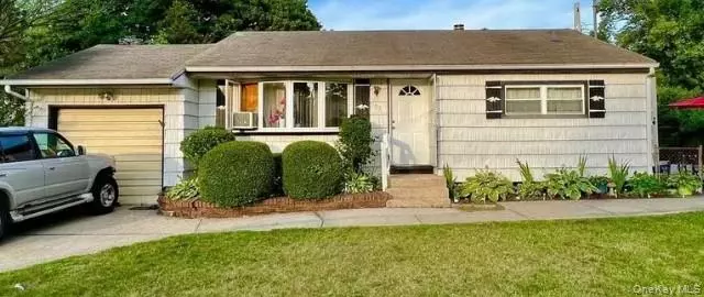 Brentwood, NY 11717,103 Timberline DR