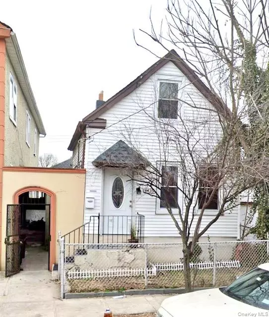 Bronx, NY 10466,4439 Mundy Lane