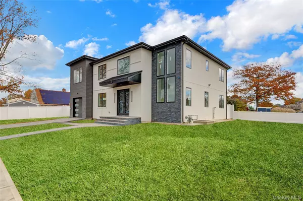 Levittown, NY 11756,1 Gleaner LN