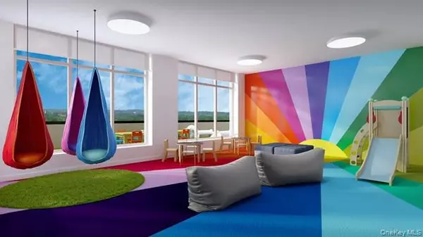 Mineola, NY 11501,199 2nd St #E914