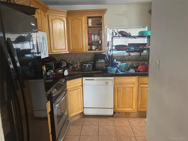 Bay Shore, NY 11706,19 westside AVE