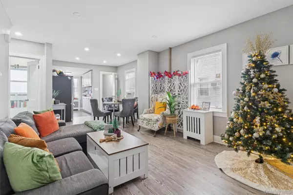 Oceanside, NY 11572,2861 Tilrose AVE