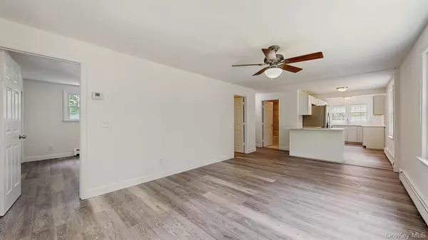 Pleasant Valley, NY 12569,37 Shady Creek RD