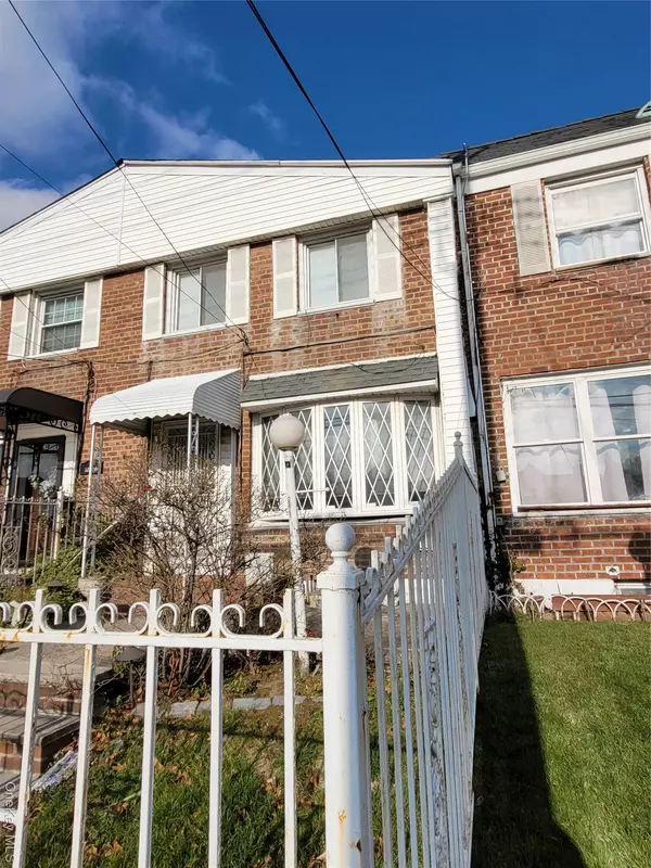 229-11 141St AVE, Laurelton, NY 11413