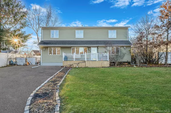 170 Grand BLVD, Brentwood, NY 11717