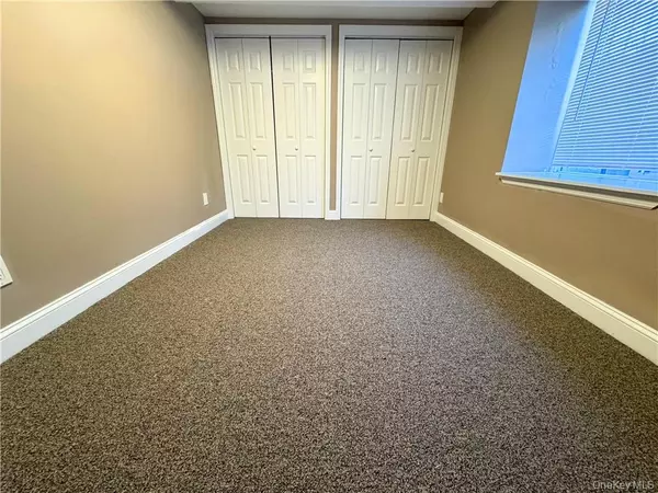 Spring Valley, NY 10977,7 S Madison AVE #6