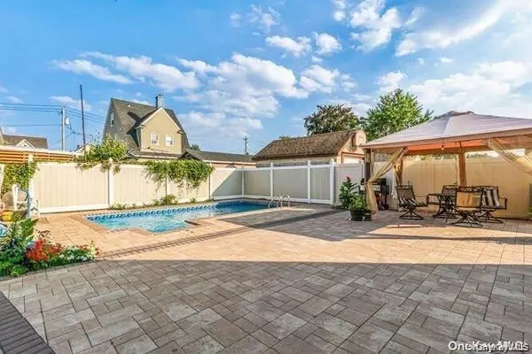 Elmont, NY 11003,91 Rockmart AVE