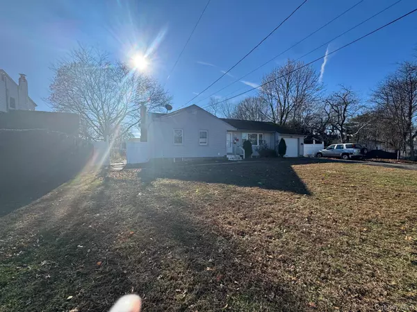 Bay Shore, NY 11706,182 New York AVE