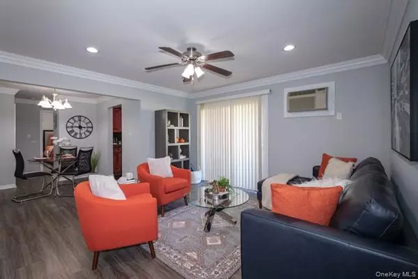 Farmingdale, NY 11735,675 Conklin ST #5A