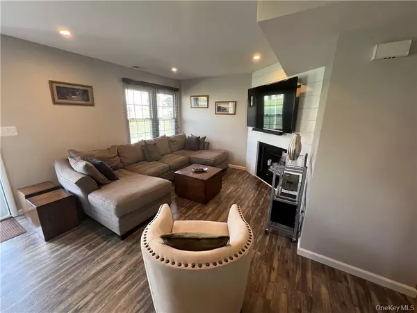 Chester, NY 10918,3603 Whispering HLS