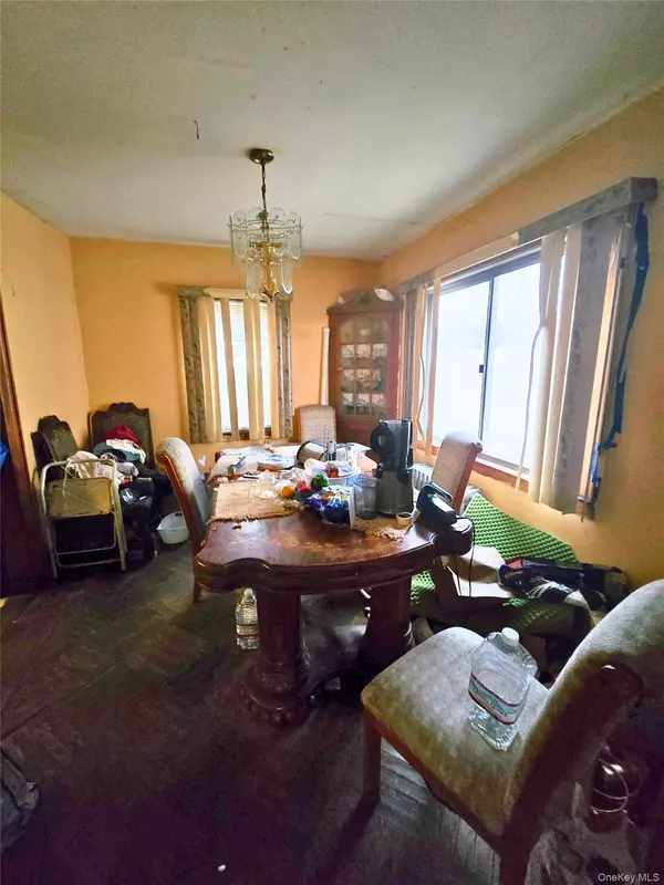 Laurelton, NY 11413,22301 133rd AVE