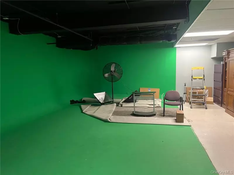 90 North ST #204, Middletown, NY 10940