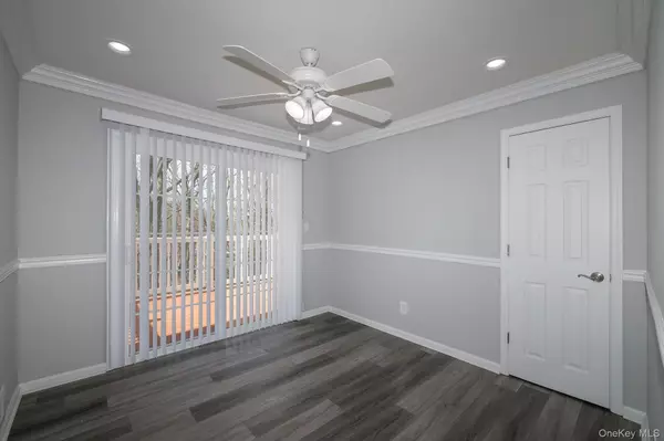 Port Jefferson, NY 11777,6-3A Presidents DR #6-3A