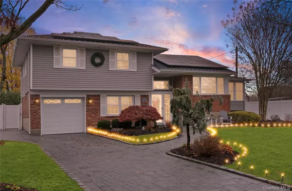 6 Simmons DR, East Islip, NY 11730