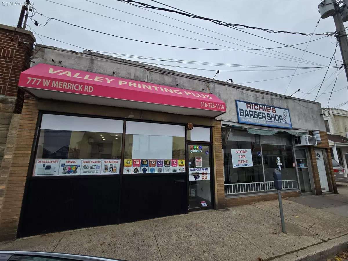 Valley Stream, NY 11580,777 W Merrick RD