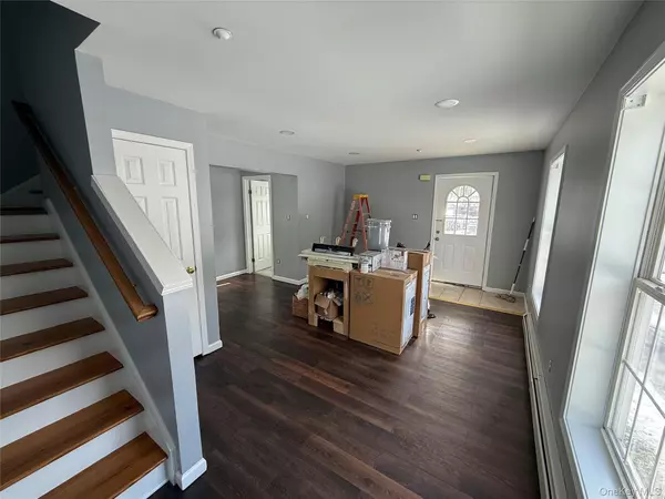 Poughkeepsie, NY 12601,17 Orchard PL #C