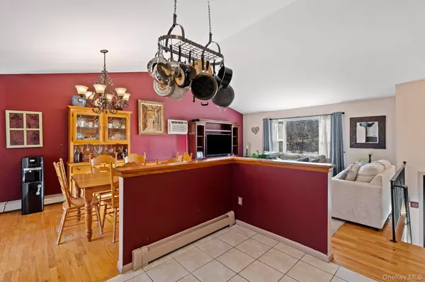 Wallkill, NY 12589,171 East RD