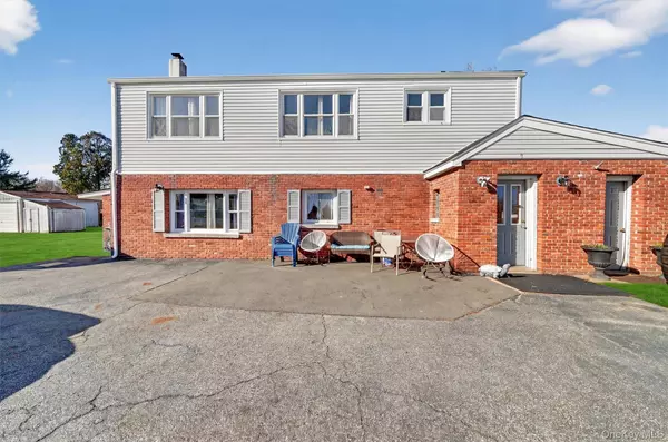 Stony Point, NY 10980,5 Lewis DR