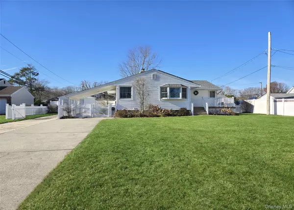 6 Virginia RD, Centereach, NY 11720