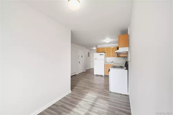 Jamaica, NY 11435,144-05 Jamaica AVE #2nd Floor