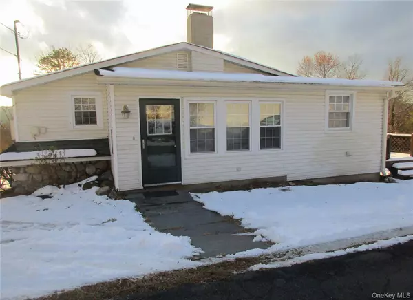 44 1/2 Academy AVE, Sparrowbush, NY 12780