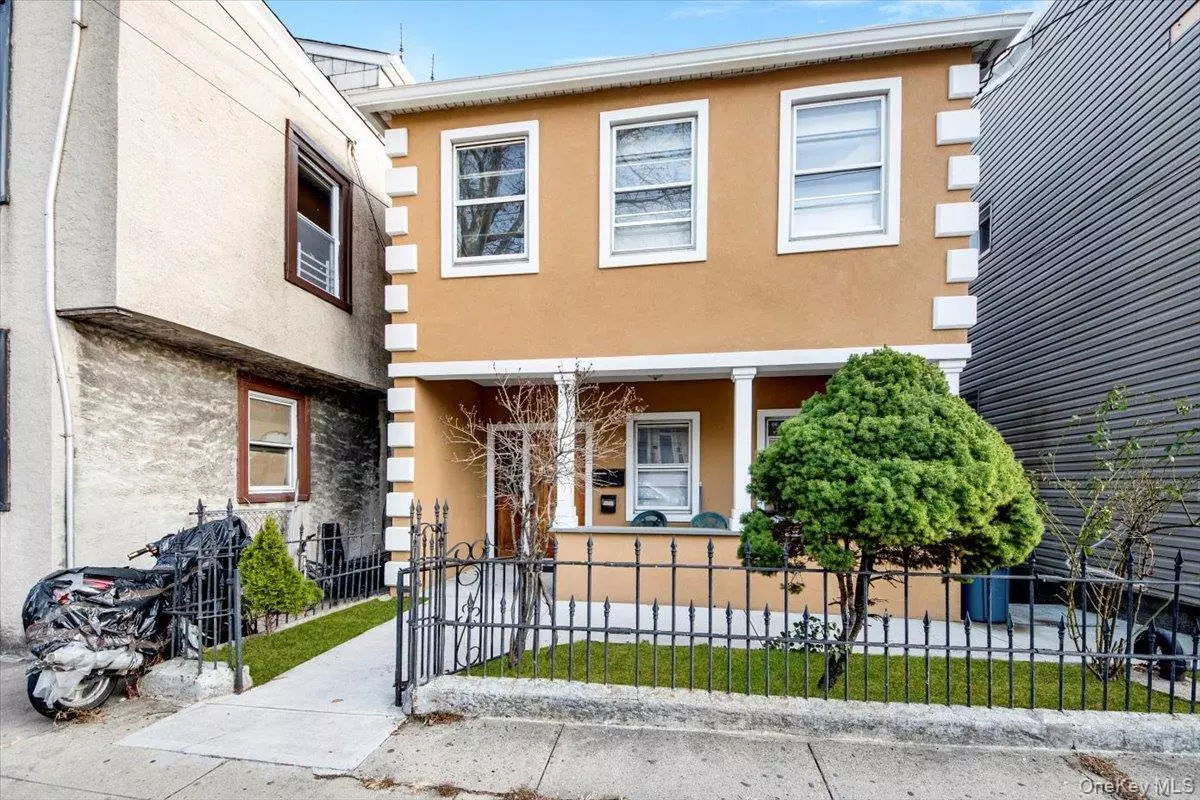 Mount Vernon, NY 10550,127 N 5th AVE