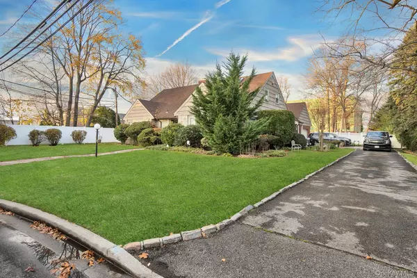 Baldwin, NY 11510,757 Bixby DR