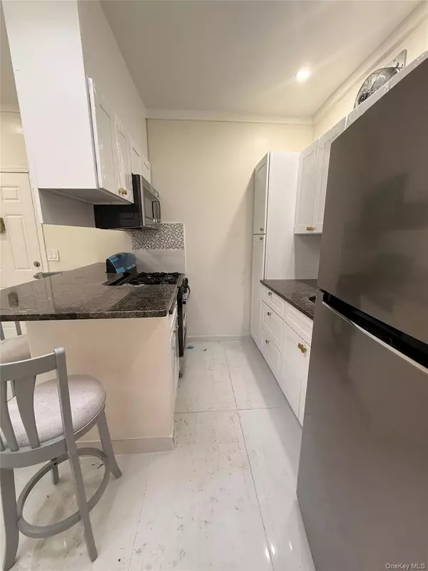 Jamaica, NY 11436,145-09 Rockaway Blvd