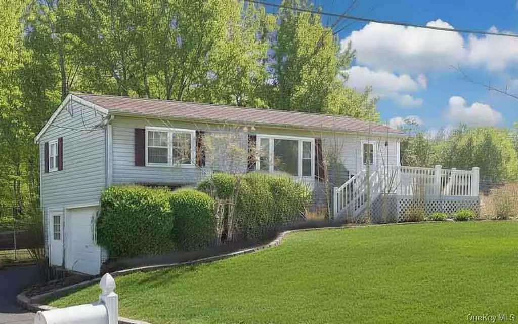 Monroe, NY 10950,9 Merriewold LN