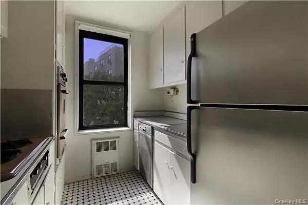 Brooklyn, NY 11218,185 Prospect PARK #0