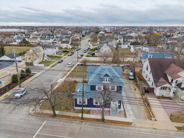 Freeport, NY 11520,41 Atlantic AVE