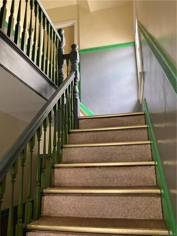 New Rochelle, NY 10801,21 Congress ST #2